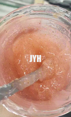 100 ml Çilek Yumuşatıcı Peşeleyici Gel Yüz Deri Bakım Ürünü Vücut Makyajı
